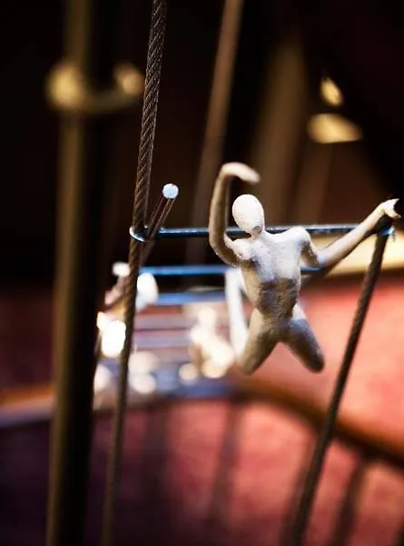Des Academies Et Des Arts Hotel Paris